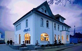 Maris Hotel